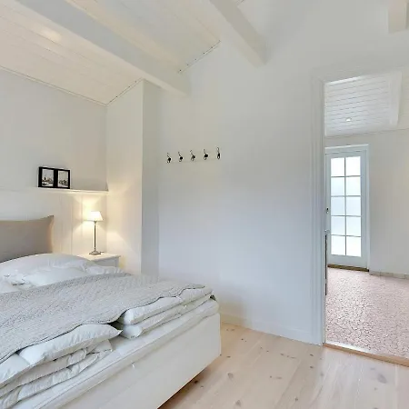 Holiday Henne Lxxxv Tatil Evi *