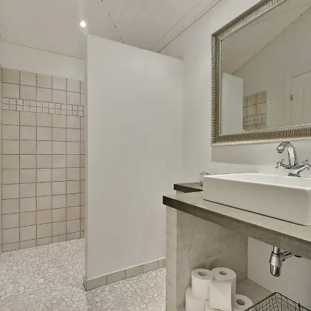 Holiday Henne Lxxxv Tatil Evi